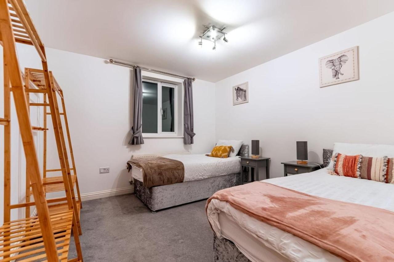 80 Clayburn By Incredible Stay Peterborough Luaran gambar